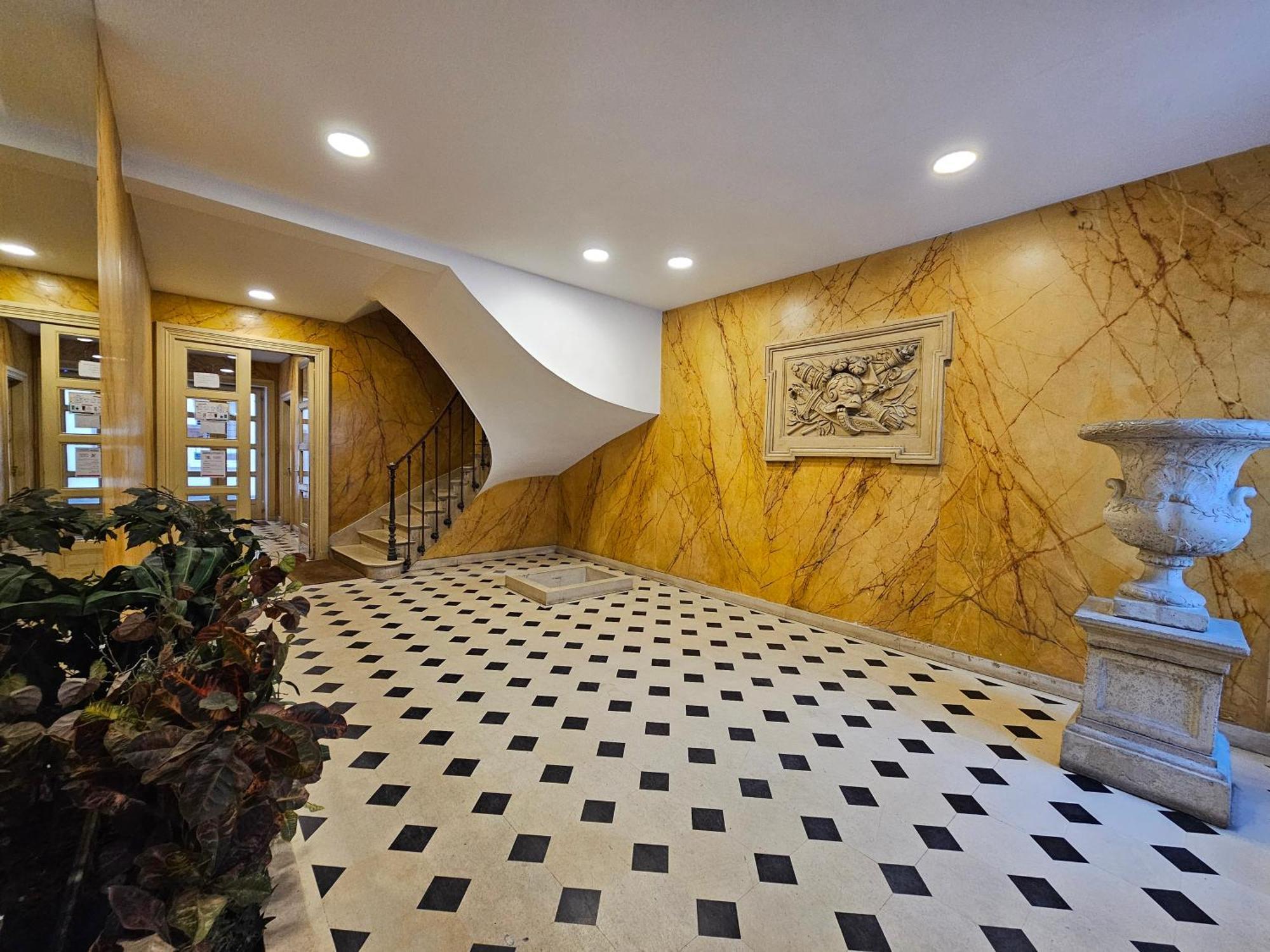 Home In Paris Invalides Beautiful Flat Near Orsay And Eiffel Tower Zewnętrze zdjęcie